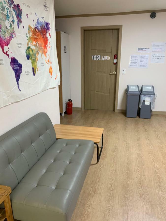 Bomulzip Hongdae Guesthouse سيول المظهر الخارجي الصورة
